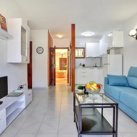 Apartamento Luminoso A 170m Del Mar Con Terraza Y Wifi Rapido - Es-347-16